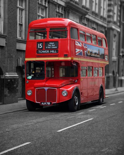 London - Red Bus - Art Prints - buy posters online with 1art1